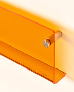 Porte-livres mural en acrylique orange
