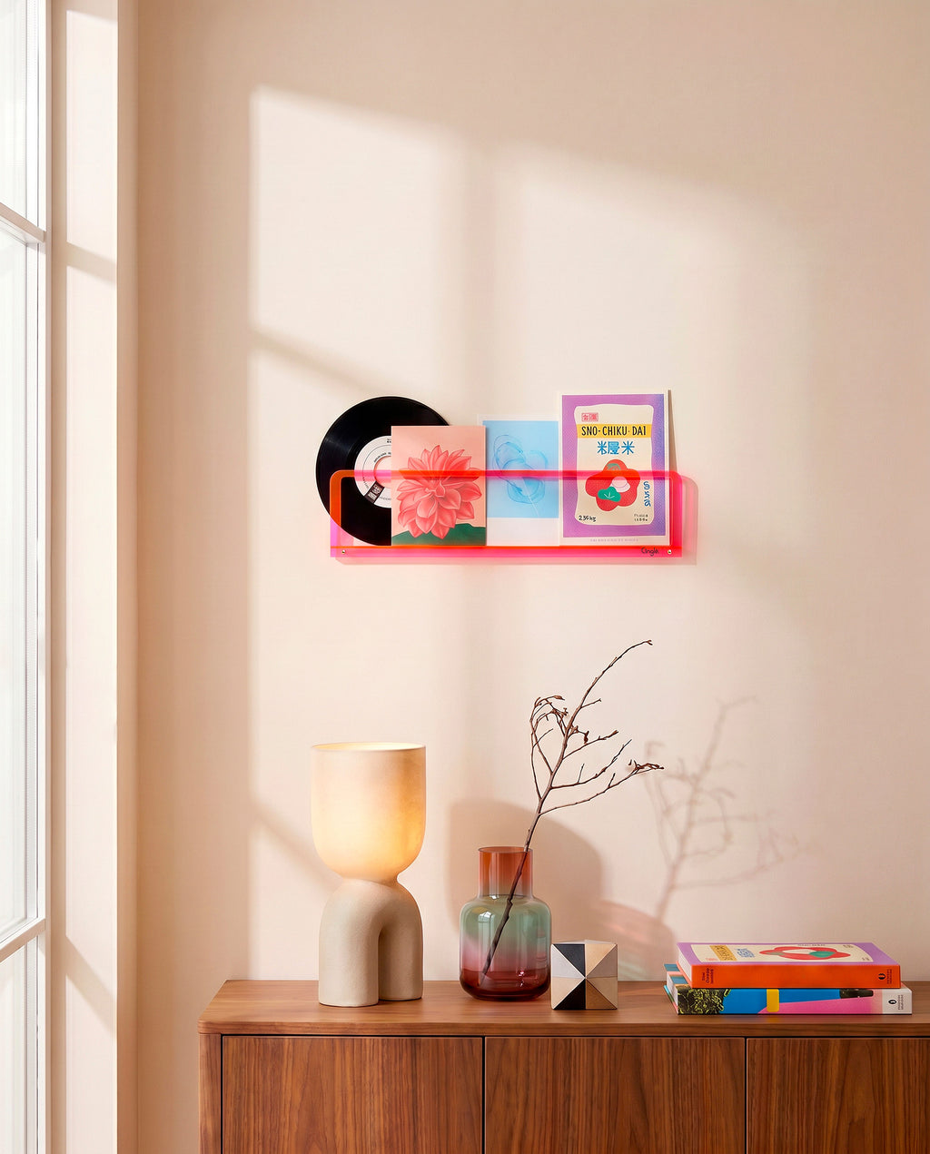 Porte-photos mural en acrylique rose